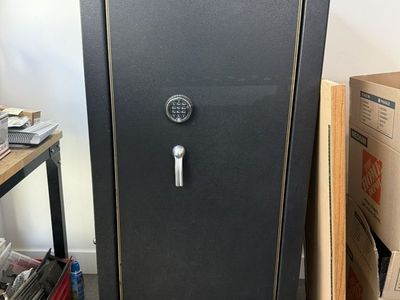 Gun And Valuables Safe - Needs New Lock