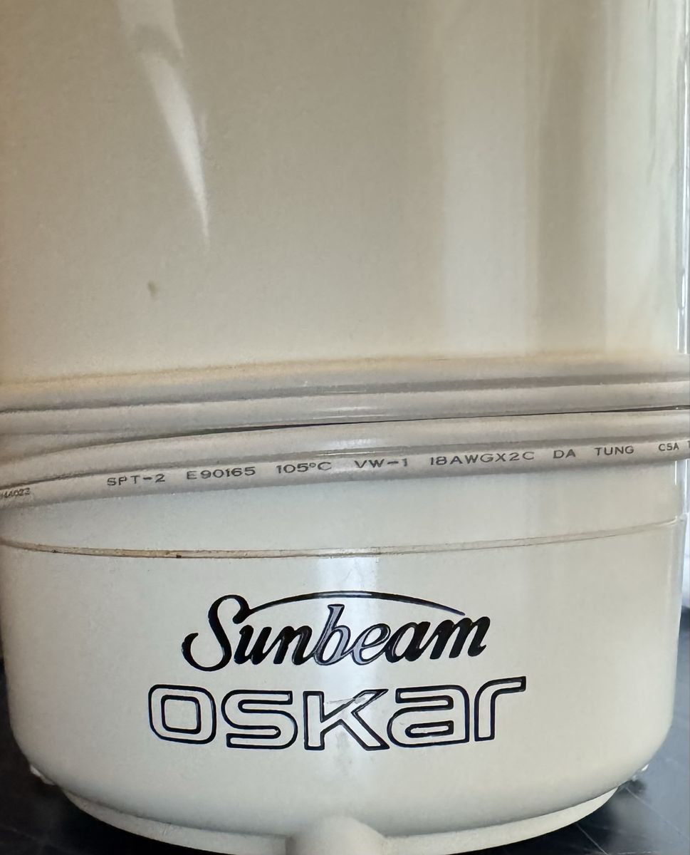 Oskar Food Processor