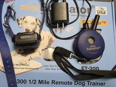 E-Collar Technologies Mini Educator ET-300 1/2 Mile Remote Dog Trainer