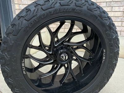 Set of 4 Fuel Runner 8x170 Wheels with Toyo Open Country 38x13.50R24LT Tires