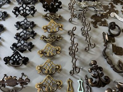 Vintage & Antique Drawer Pulls Handles Hardware Bulk Lot Decorative Brass Metal