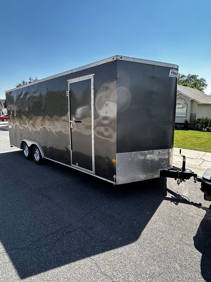Haulmark Enclosed Trailer  8.5’ x 20’