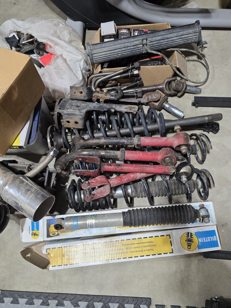 Jeep XJ Cherokee Suspension Parts