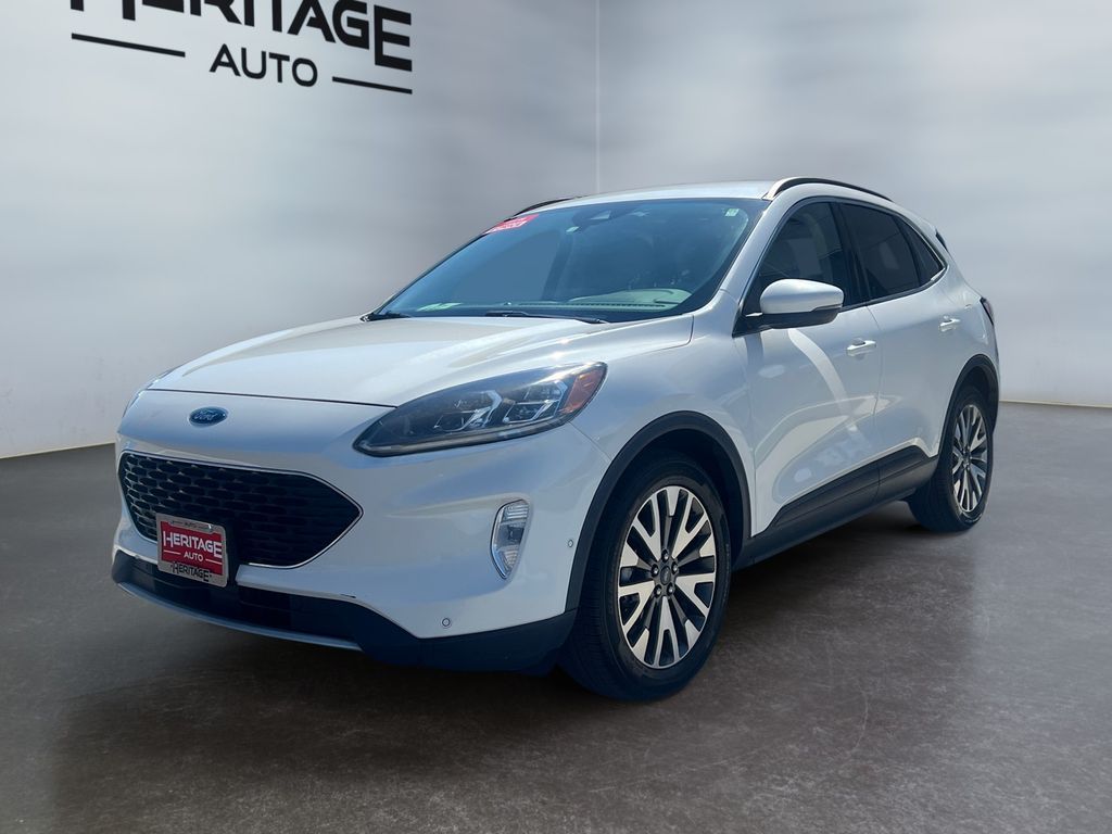 2020 Ford Escape Titanium