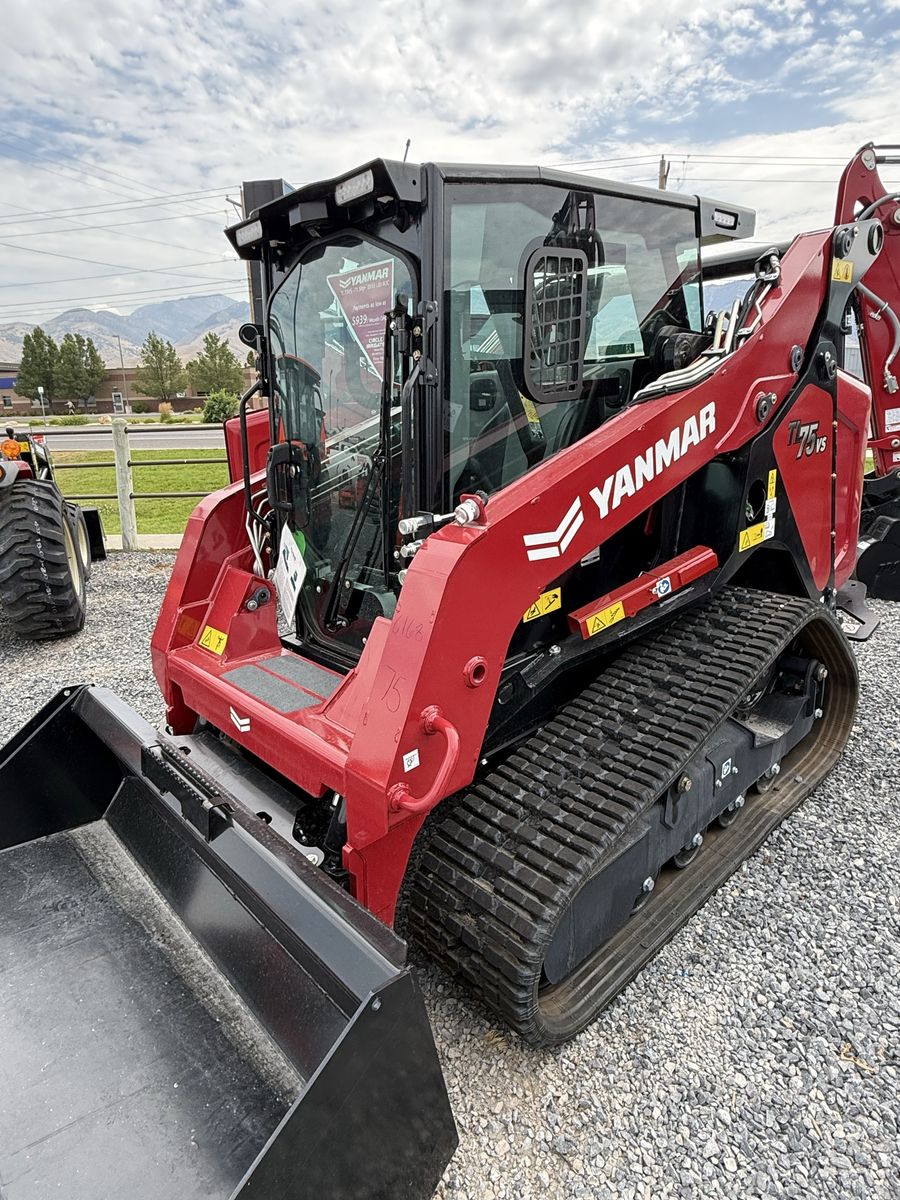 Yanmar TL75VS Skid Steer