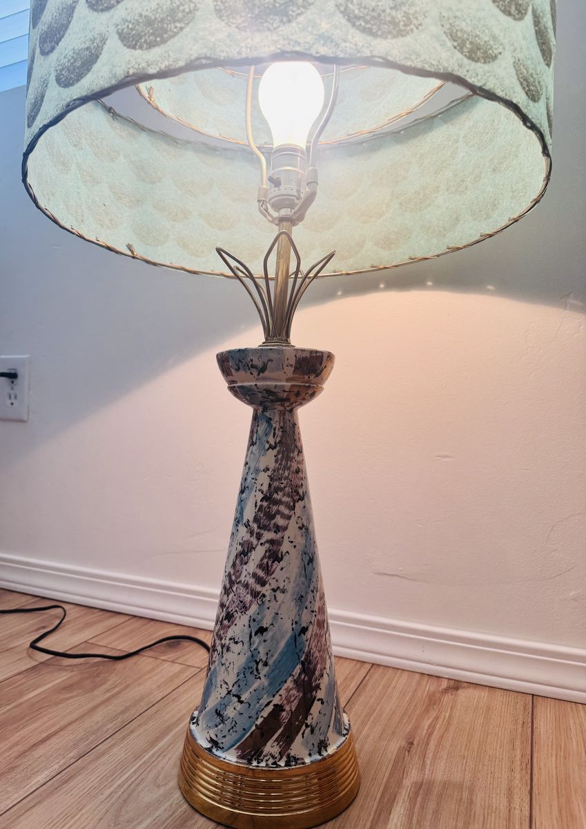Main image 7
