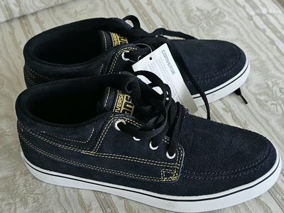 Converse Black Suede Lace-Up Shoes with White Soles - New with Tags
Men's 8.5