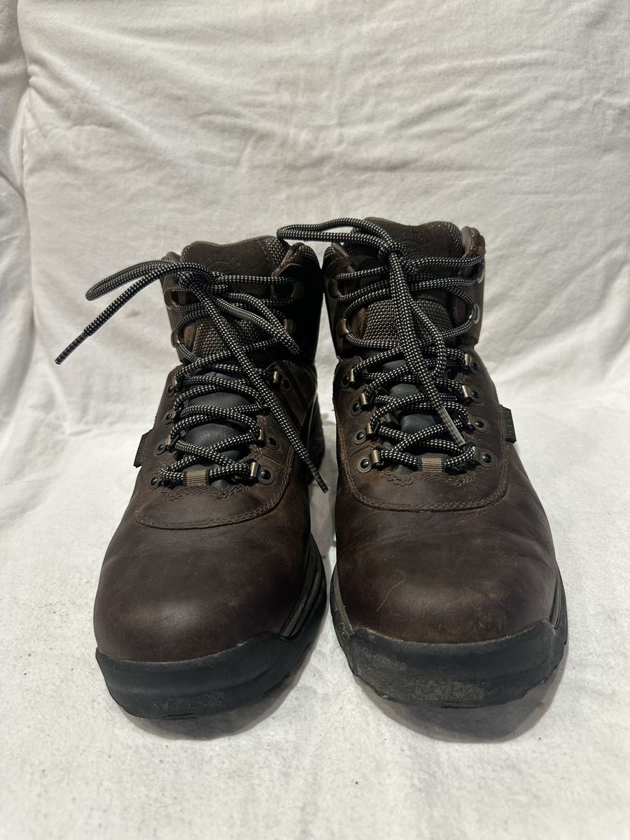Timberland men’s 11W brown, leather and textile waterproof hiking boots