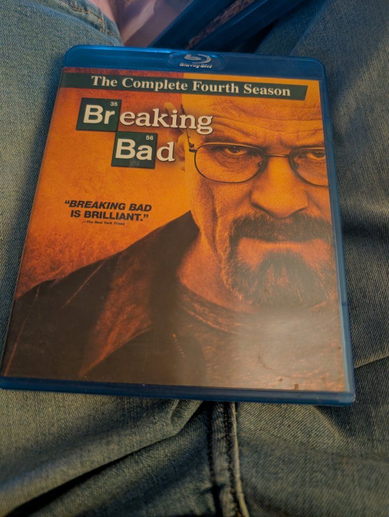 Breaking Bad The Complete Fourth Season Blu-ray Disc Set