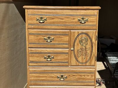 Nice quality dresser