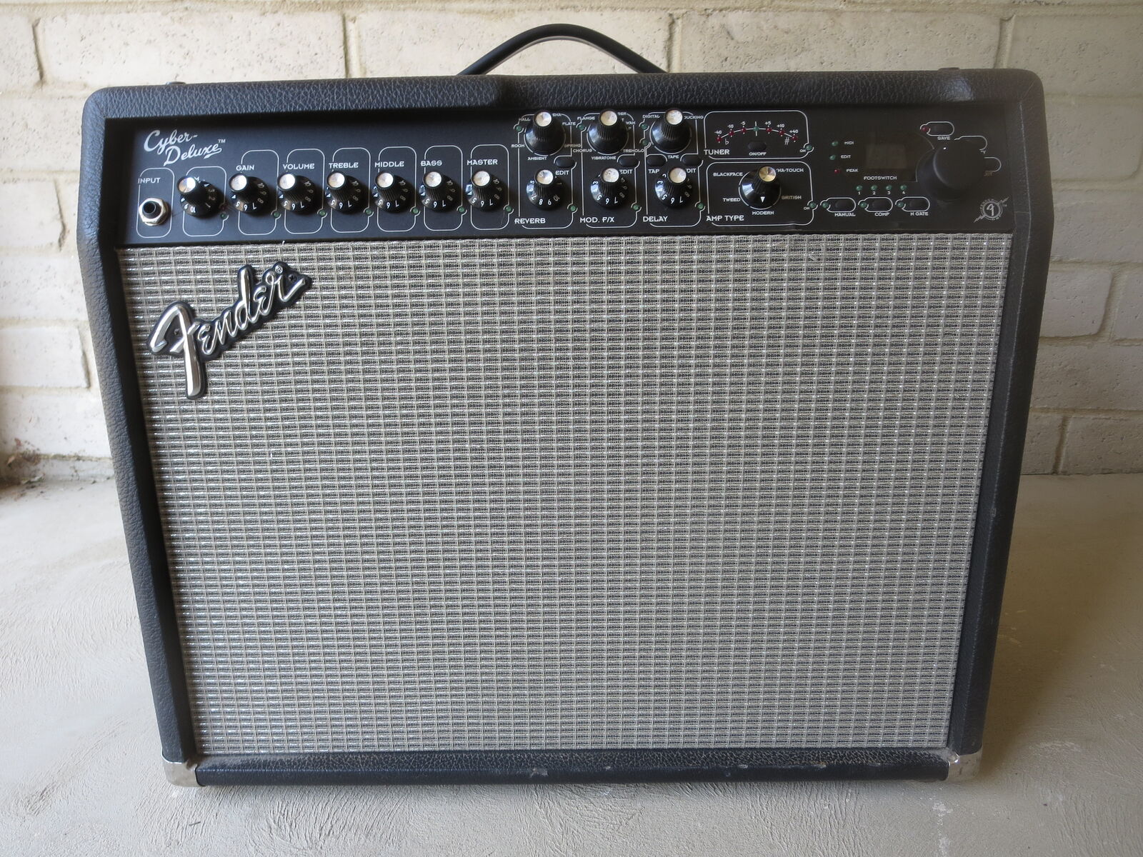 Fender Cyber Deluxe Amp