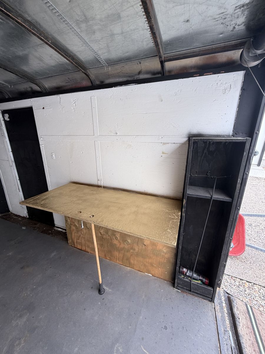 Main image 6