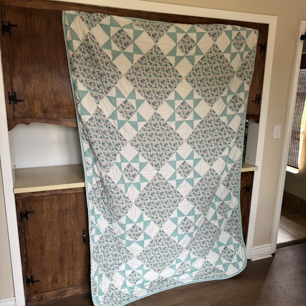 Vintage Teal Purple White Diamond Star Quilt