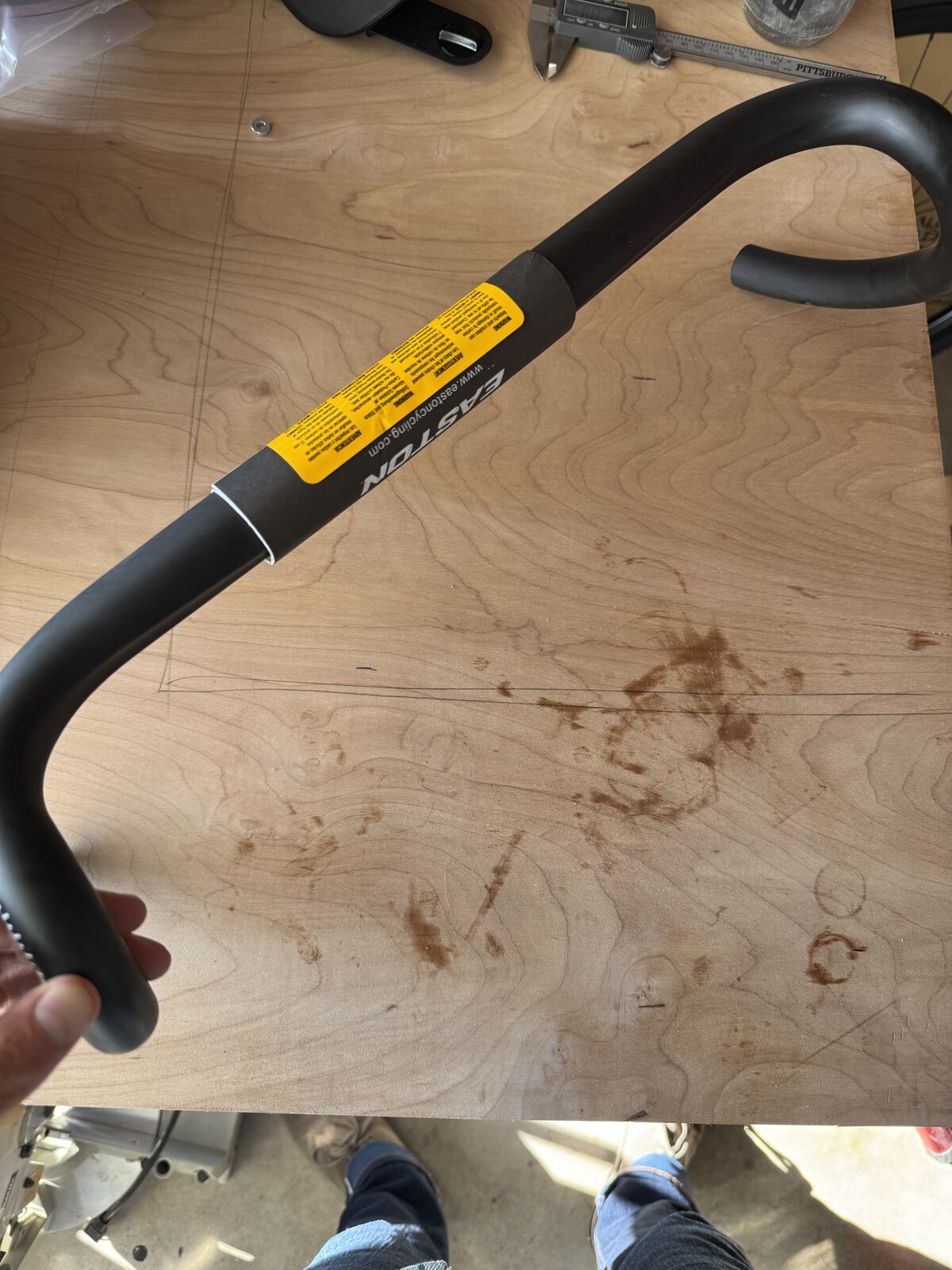 Easton EC70ax carbon handlebar new. 420mm gravel