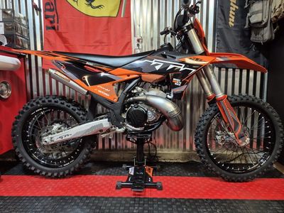 2027 KTM 300SX with 3 hours