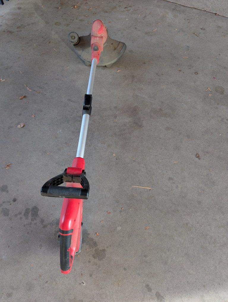 Black and Decker Weed Wacker