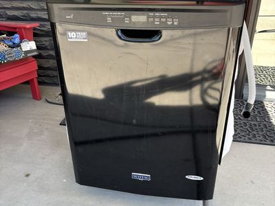 Maytag Dishwasher - Black, Stainless Steel Tub, Good Condition, All Parts Included (No Power Cord)