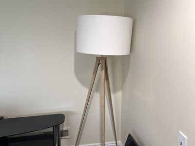 Modern Tripod Floor Lamp with White Drum Shade - Wood Finish, Excellent Condition
