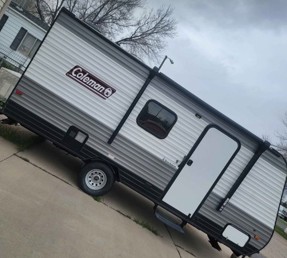 Coleman 17b 2023 *Bunks-*SLEEPS 6*