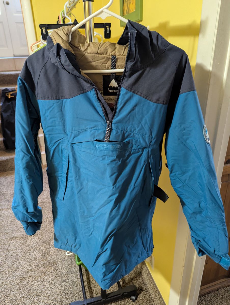 Burton boys size xl pull over snowboarding jacket