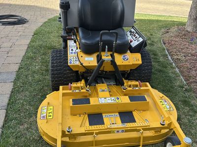 2022 Walker Commercial Lawn Mower T23