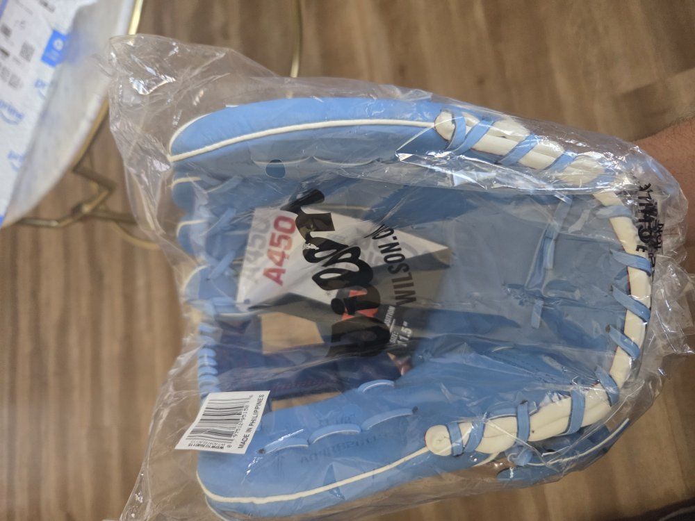 New Wilson A450 Baseball gloves