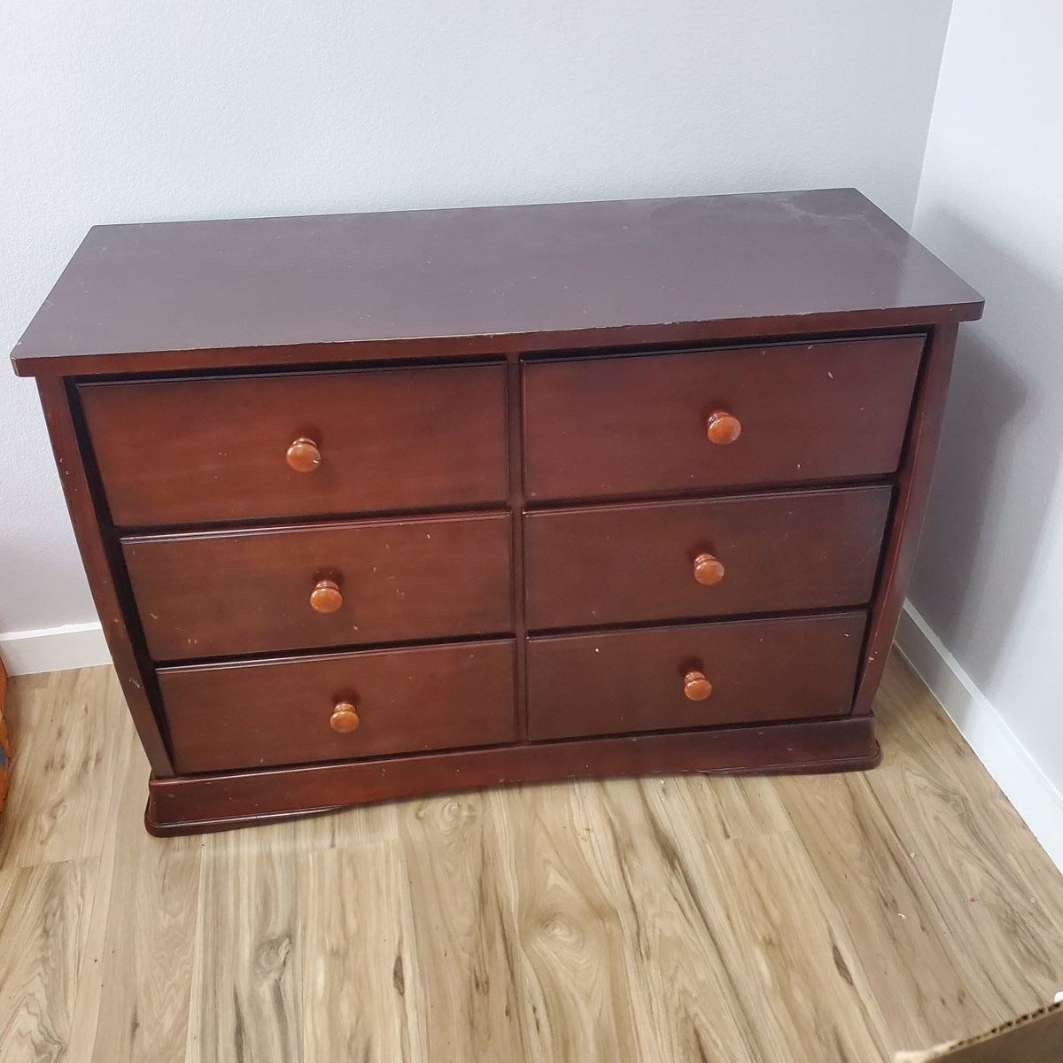 Wood dresser