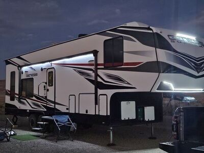 2023 Genesis Supreme toy hauler 33CKXL