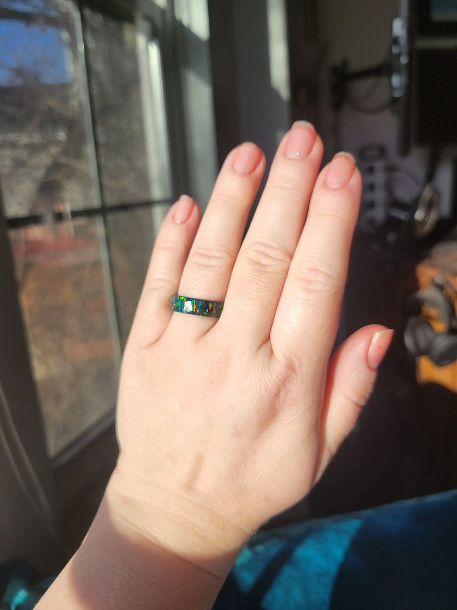 Gorgeous  solid Dragons Fire opal ring: size 9