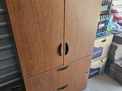 Office Shelfving with Drawers