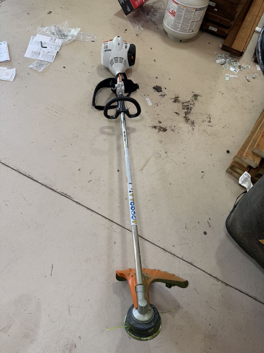 Stihl FS 56 RC String Trimmer - Excellent Condition