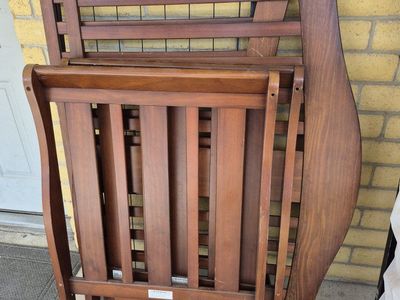 Baby crib - no mattress