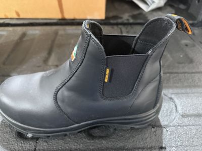 Moose Composite Toe Boots Men's 8.5