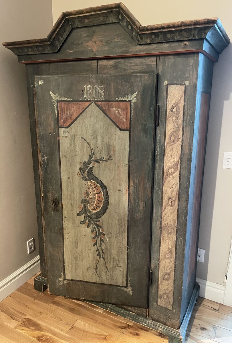 Main image 3