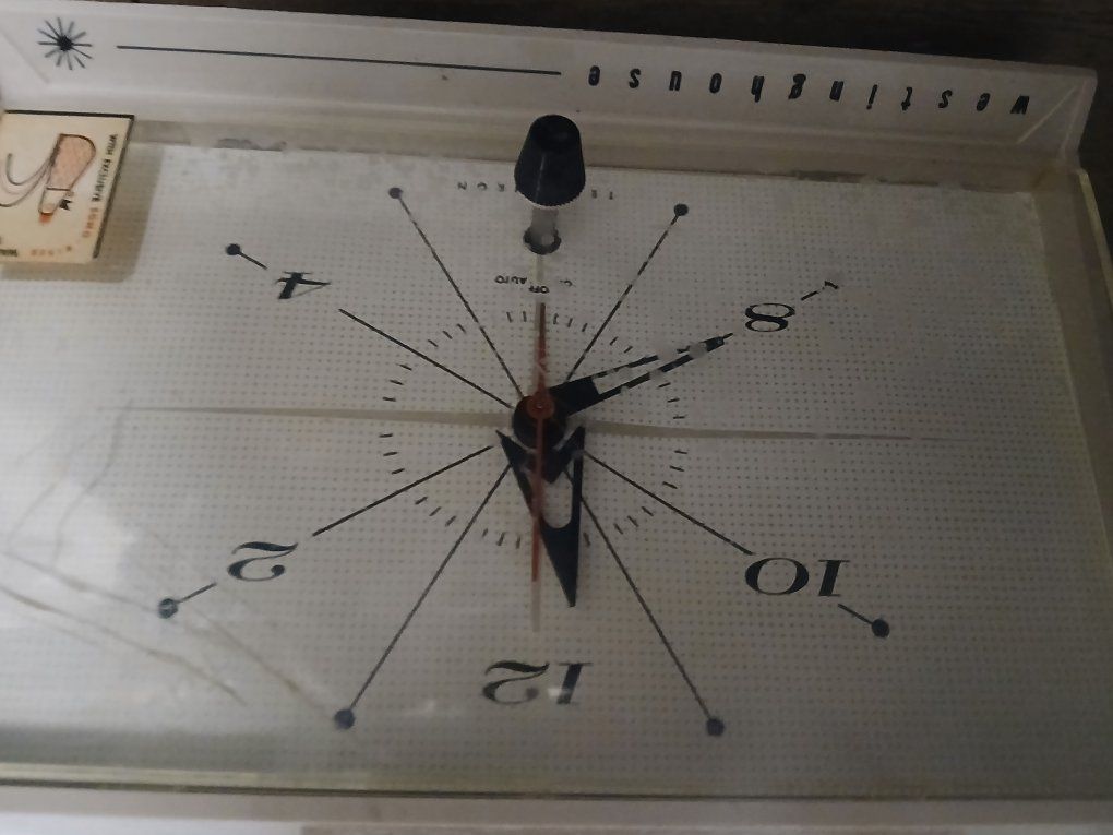 white 1957 Westinghouse H-677T4 AM Vacuum Tube