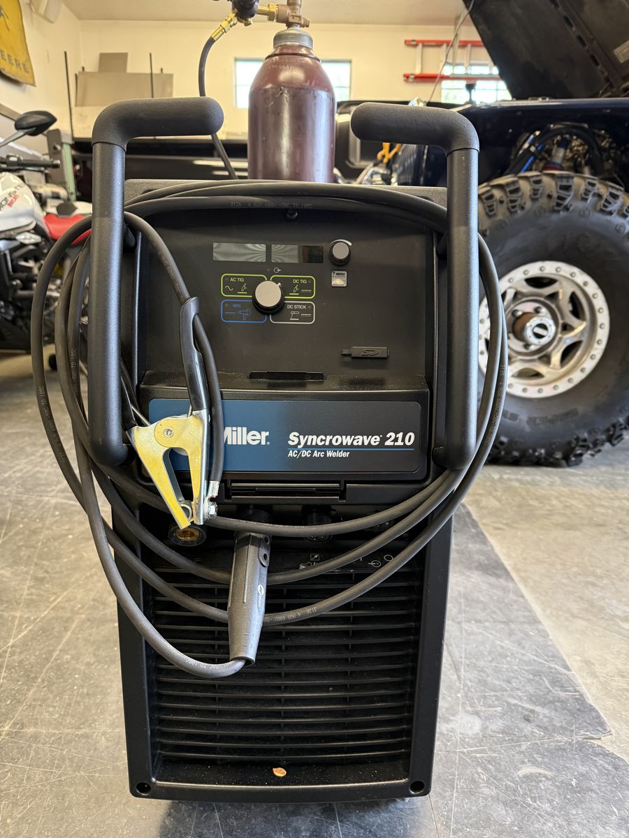 Miller Syncrowave 210