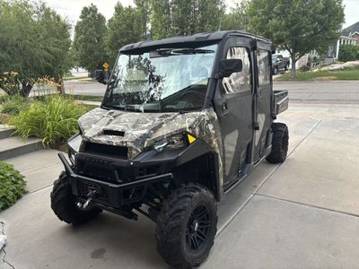 2016 Polaris Ranger Crew 900 - Snow Plow & Cab Enclosure
