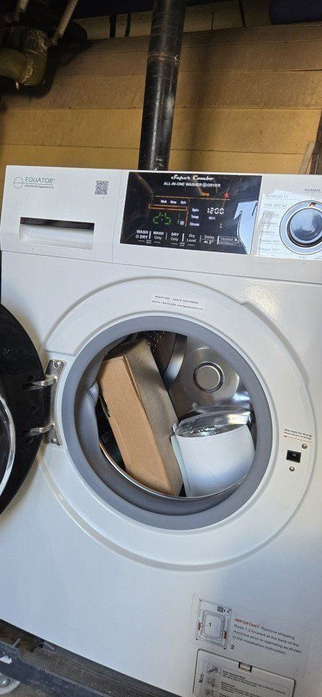 washer and dryer all on One