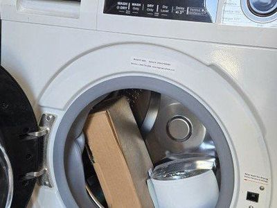 washer and dryer all on One