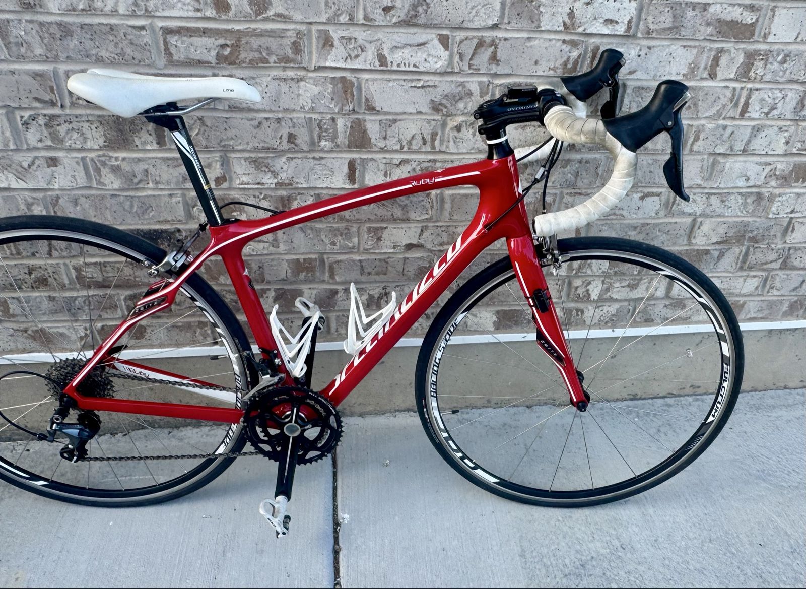 Specialized Ruby, 11-speed Shimano 105, Women's Carbon Road Bike-2014, 51cm
