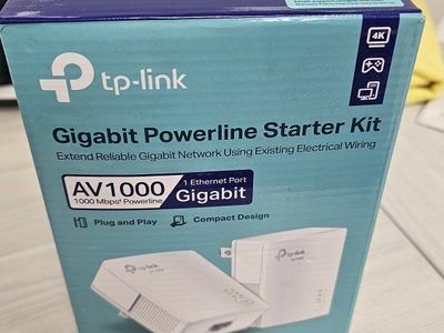 TP-Link AV1000 Gigabit Powerline Starter Kit (TL-PA7017 KIT)