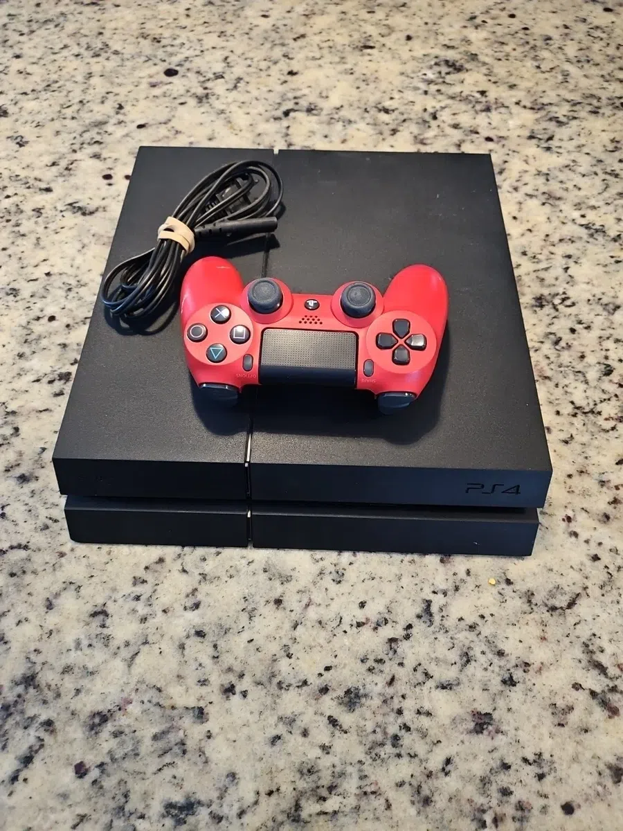 Playstation 4 with Fallout 4 and 1 controller