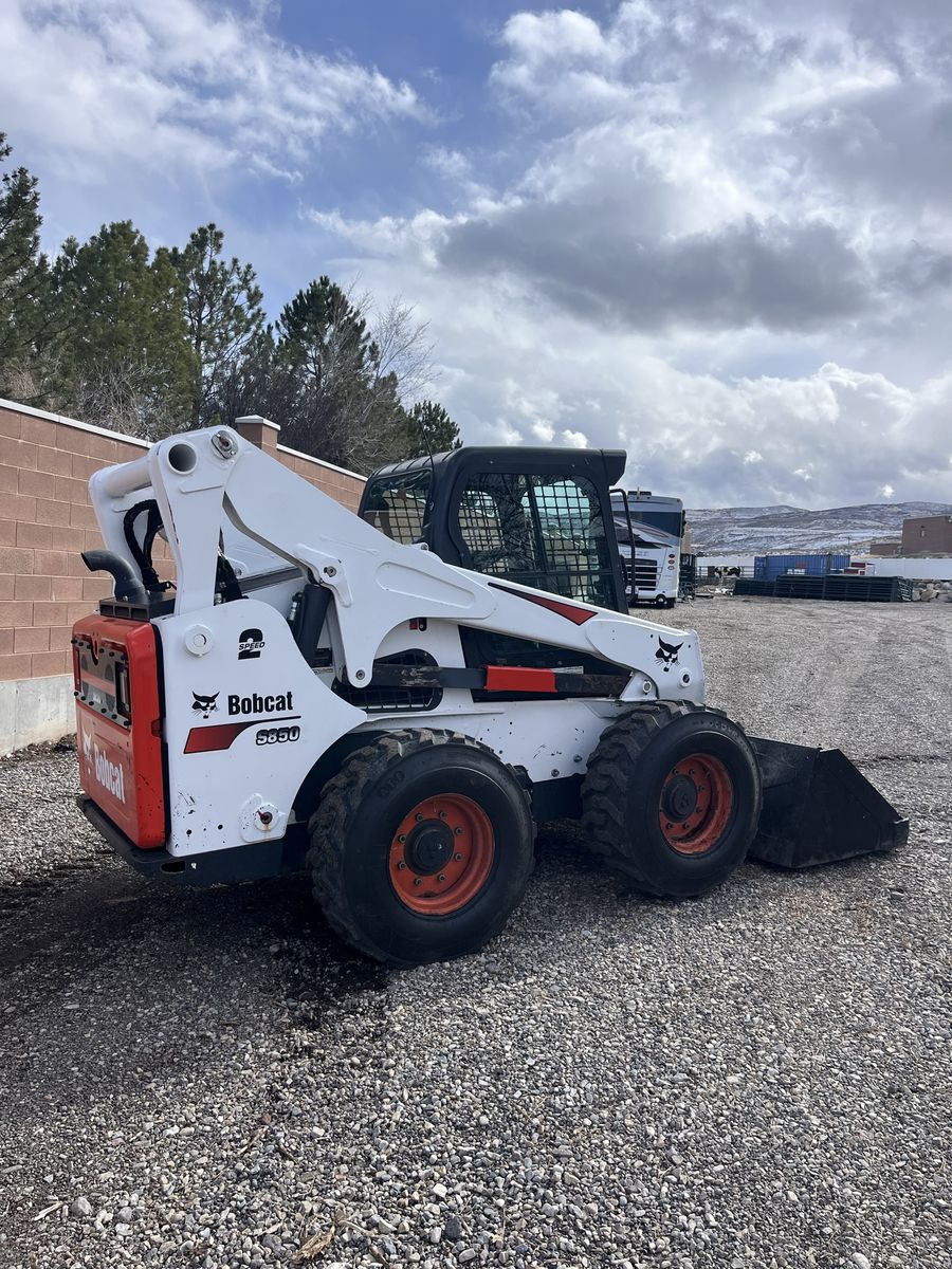 Skid steer