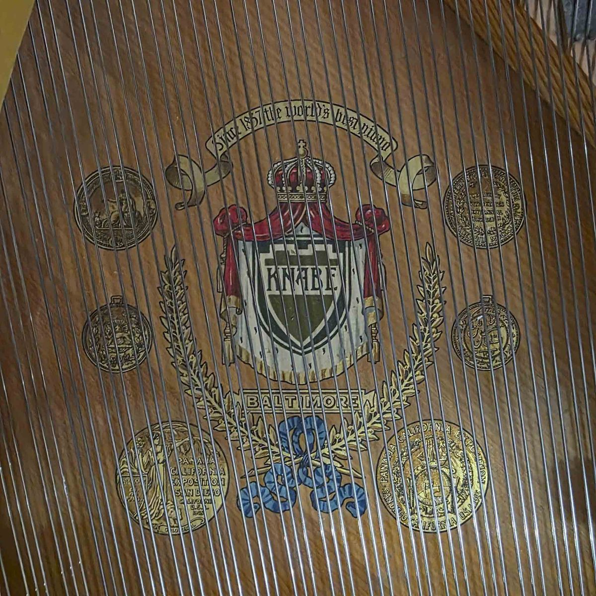 Main image 13