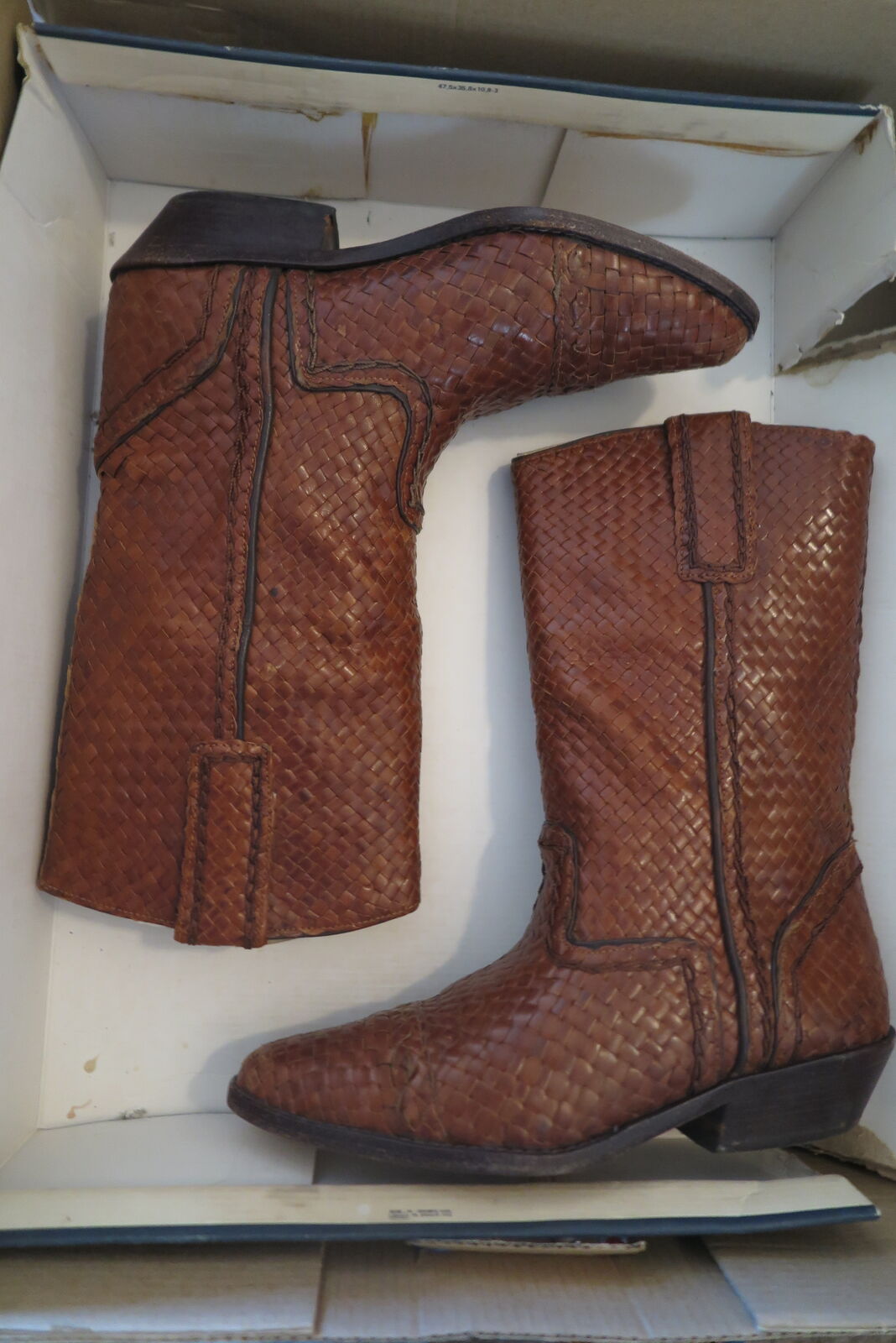 cole haan vintage woven leather boots nice condition size 10