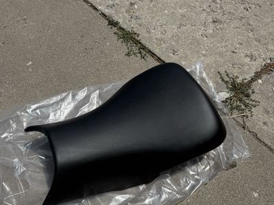 ATV Seat for 2005-2017 Arctic Cat 400 450 500 550 Replacement Black