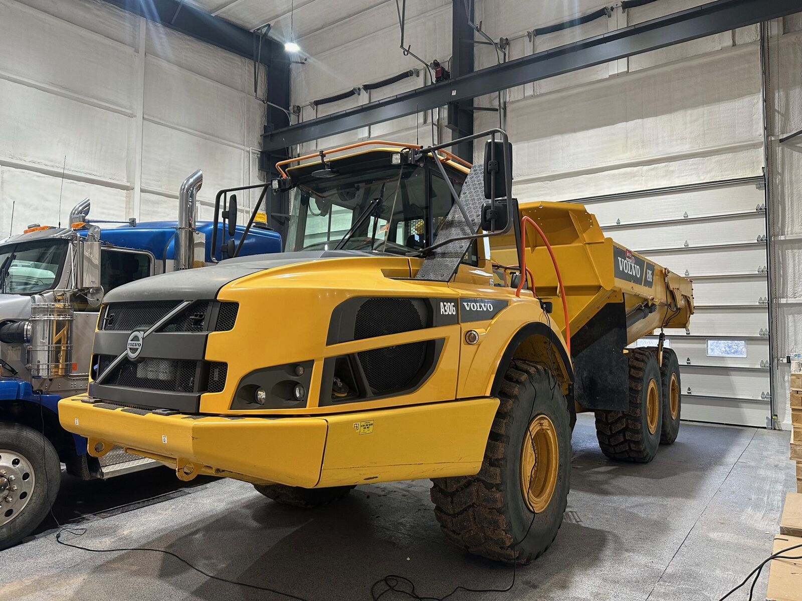Volvo A30G Articulated Dump Truck Tractor