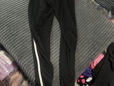 One Step Up Black Leggings with White Side Stripes Large