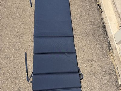 Outdoor Chaise Cushion Headrest