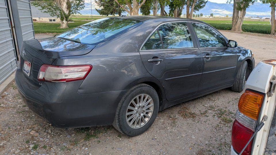 2010 Toyota Camry 